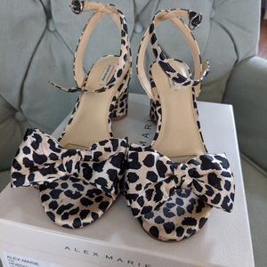 Alex Marie Animal Print Bow Heels Size 8